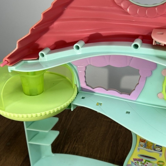 LPS - Biggest Littlest Pet Shop Playset - Foldable House - 2005 - Hasbro - Picture 12 of 15